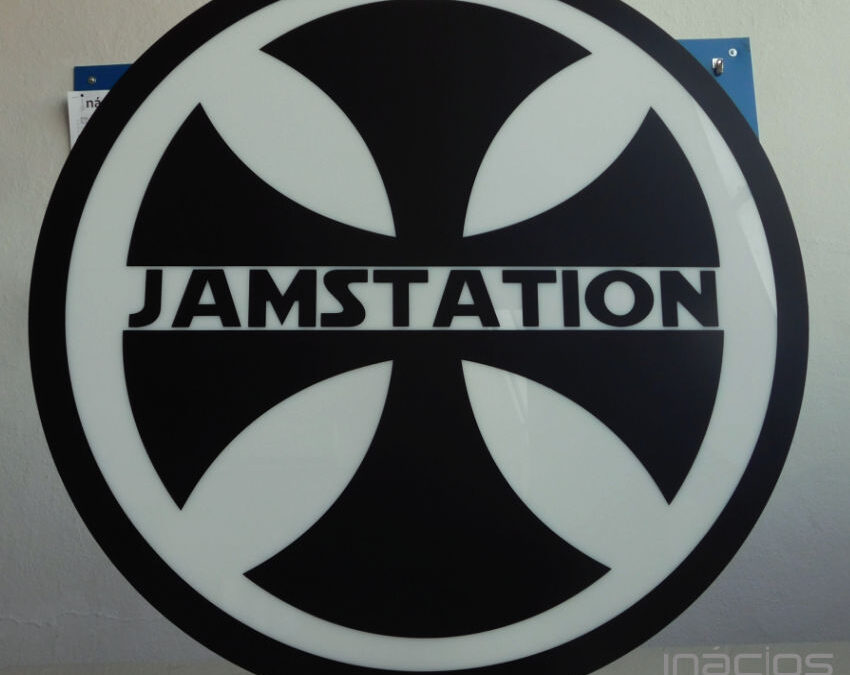 Logotipo em relevo 3D