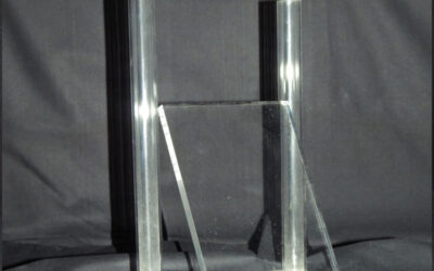 Troféu em Vidro e Metal