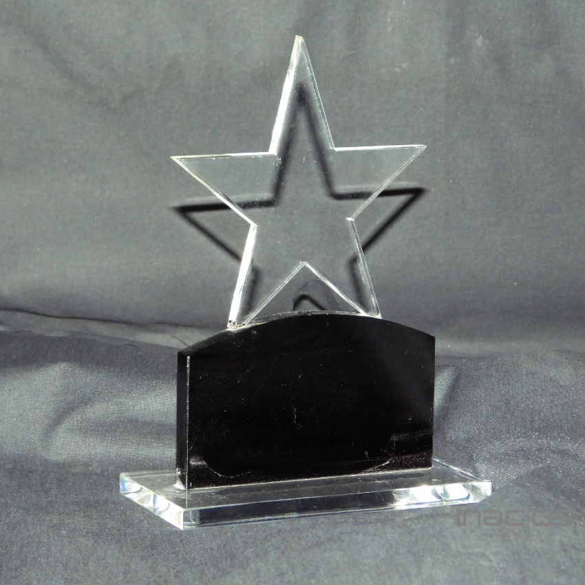 Troféus gravados Modelo - inacio - Troféus de distinção